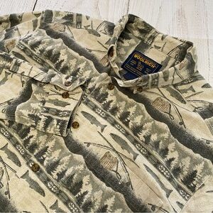 Woolrich Fishing themed Outdoor Long sleeve Button up Shirt